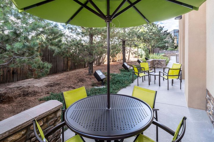 Terrace/Patio 45 of 45