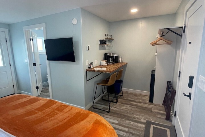 Room 20 of 54