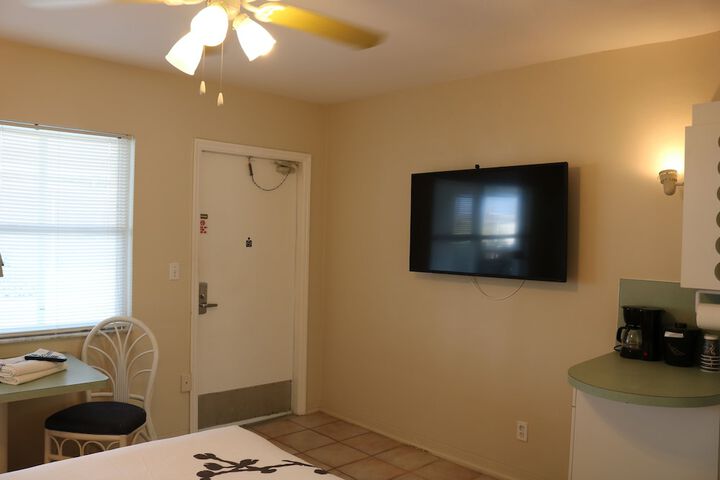 Room 49 of 68