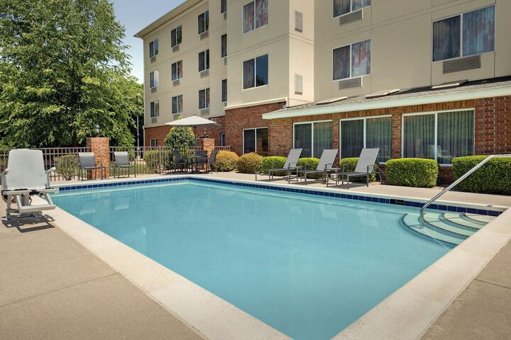 Pool 3 of 35