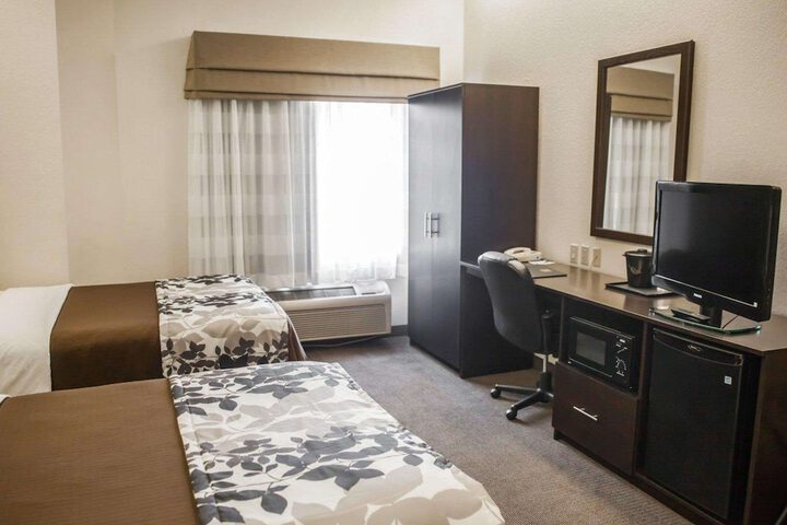 Room 21 of 57