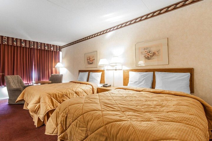 Room 14 of 30