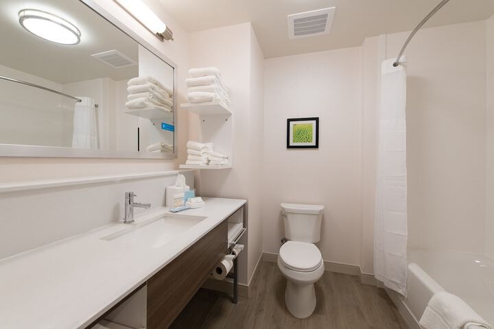Hampton Inn & Suites Fayetteville