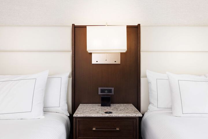 Room 19 of 144