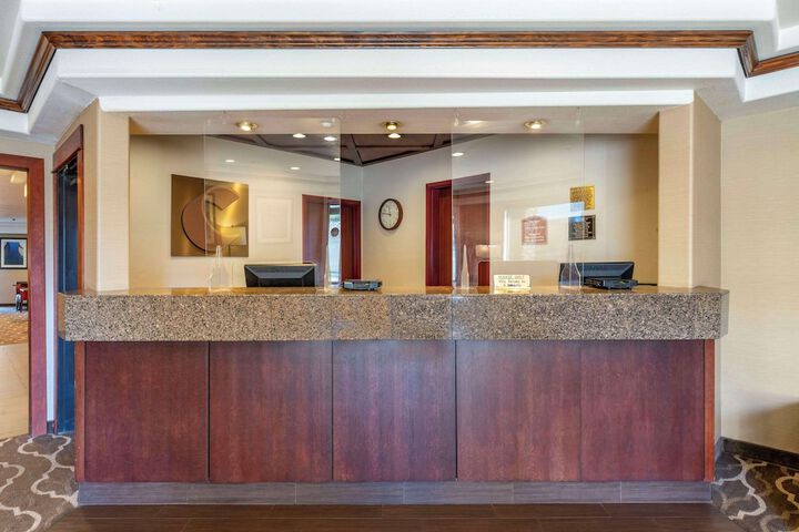 Comfort Inn & Suites Lincoln City