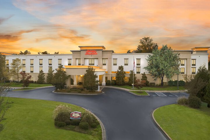 Hampton Inn Suites Opelika I85 Auburn Area