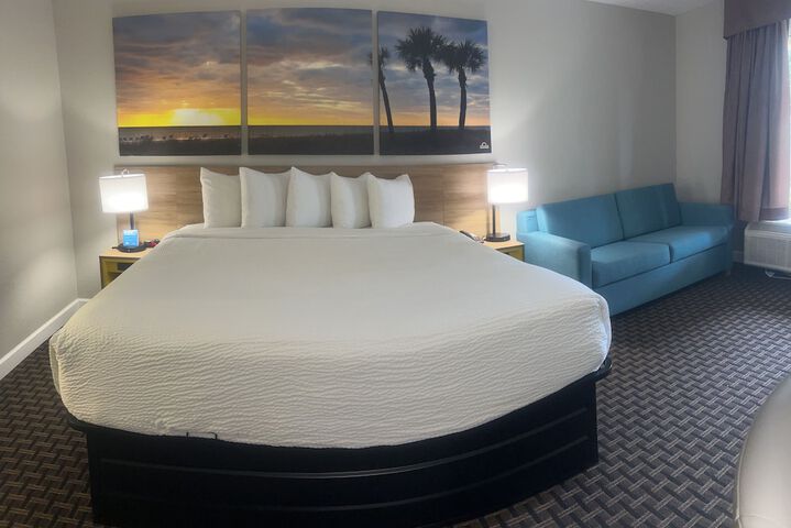 Days Inn by Wyndham Port Charlotte / Punta Gorda