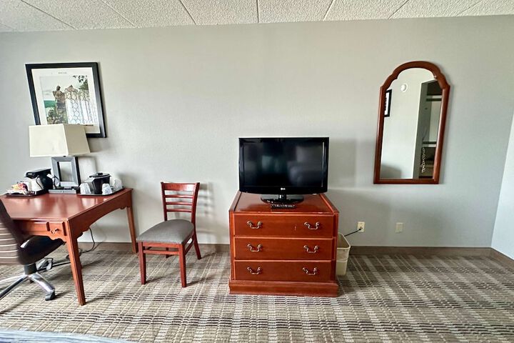 Room 21 of 24
