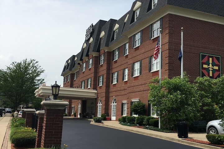 Hotel 3 of 42