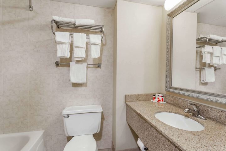 Room 15 of 26