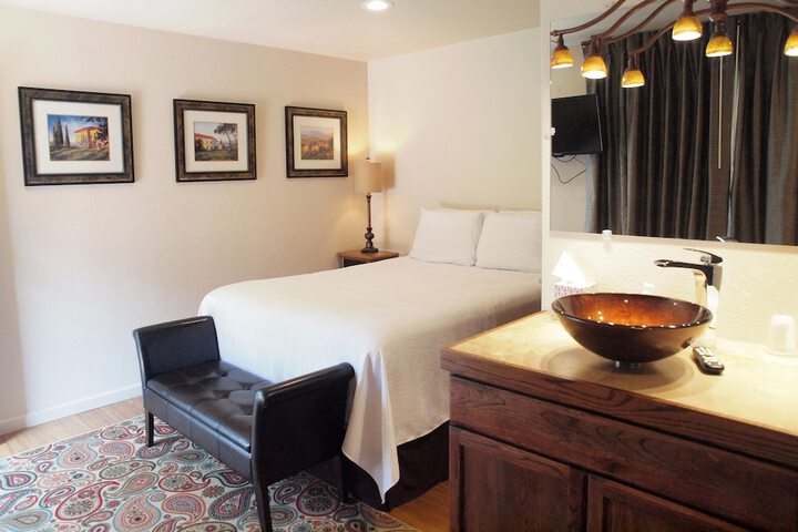 Room 31 of 40