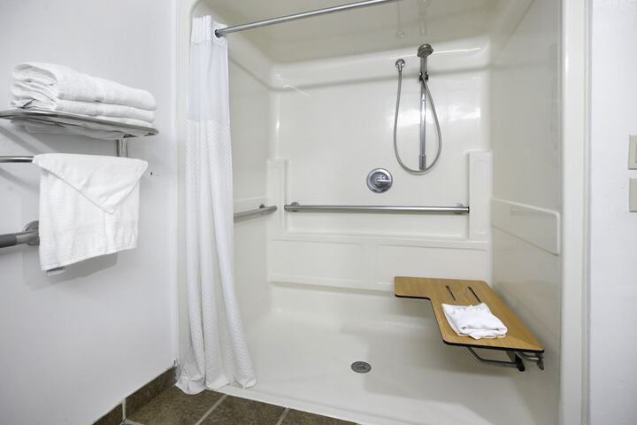 Room 7 of 21