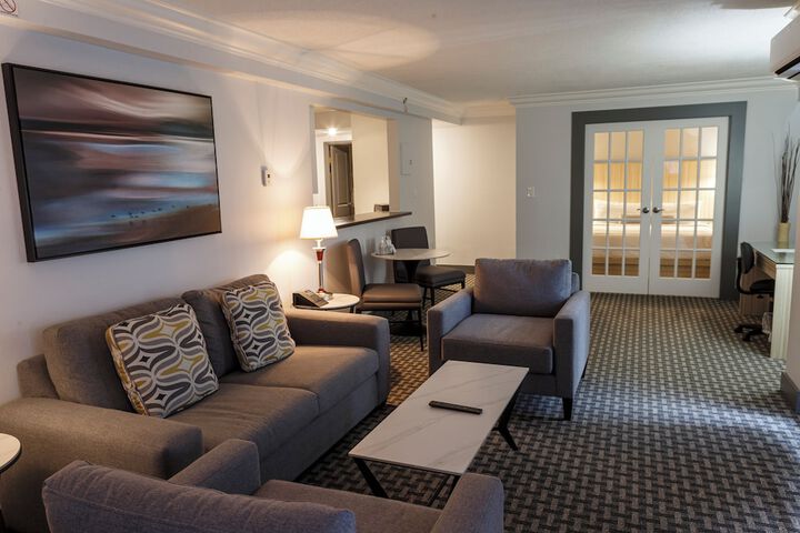 Room 131 of 242