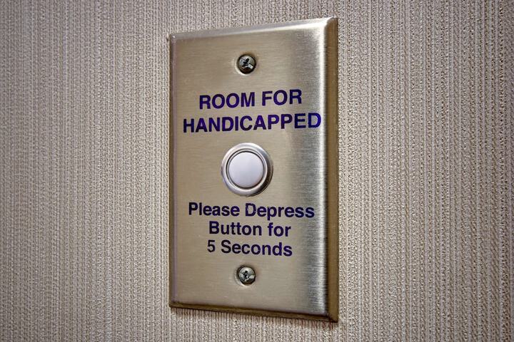 Room 44 of 65