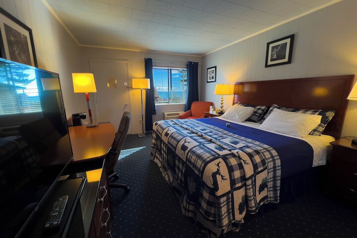 Room 25 of 81