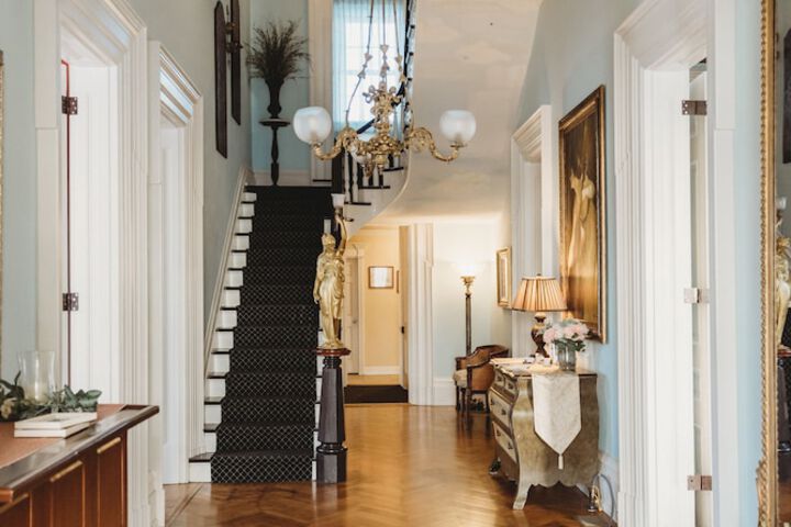 The Pepin Mansion Historic B & B