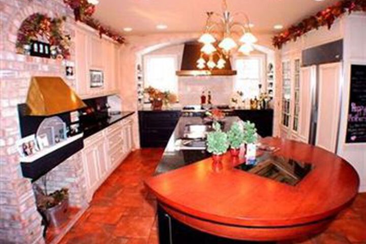 The Rochester Carriage House Bed & Breakfast