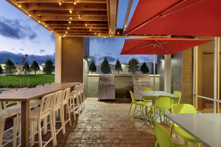 Terrace/Patio 38 of 39