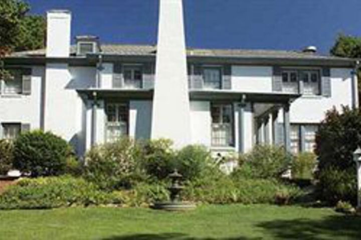 Fuquay Mineral Spring Inn & Garden