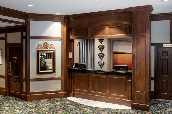 Hotel Interior 4 of 22