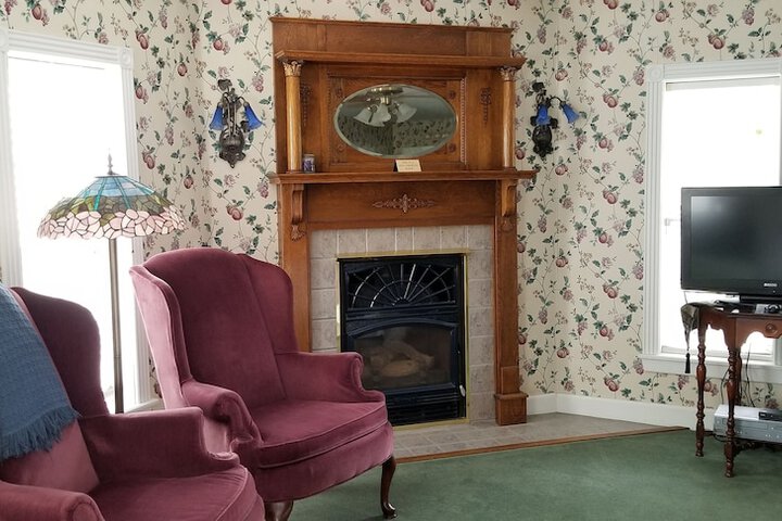 Room 21 of 125