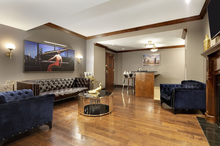 Des Lux Hotel