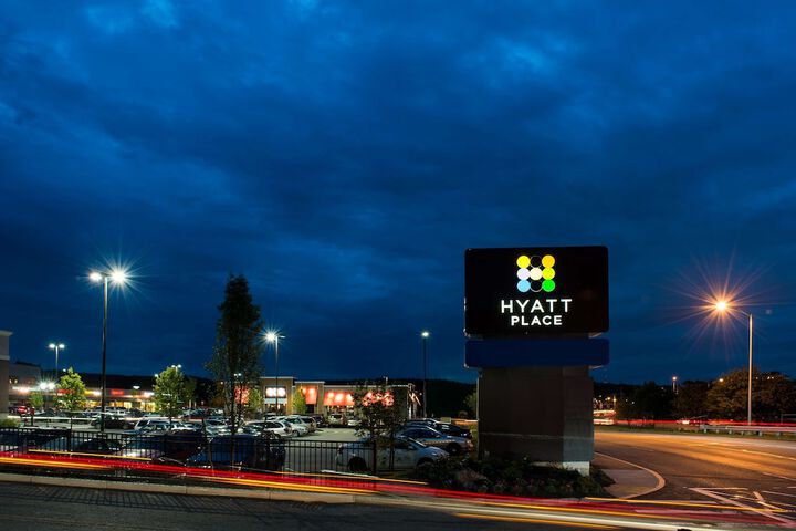 Hotel 2 of 33
