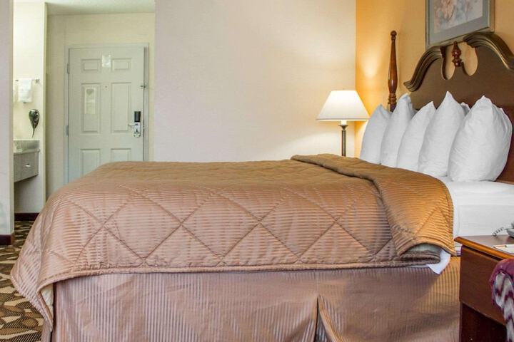 Quality Inn Broken Arrow - Tulsa