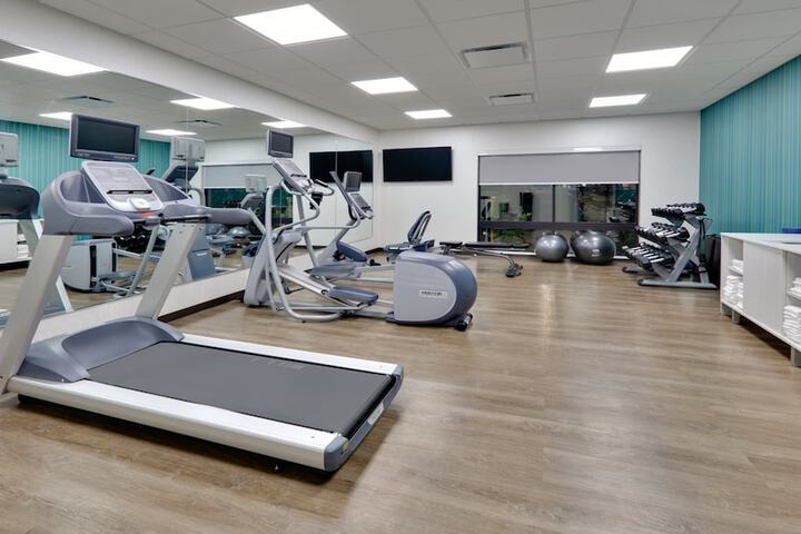 Holiday Inn Express & Suites Fort Worth North - Northlake by IHG