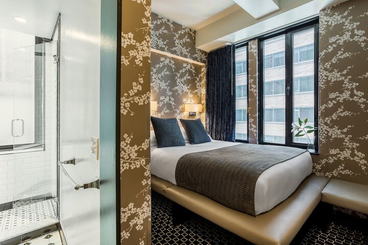 Room 39 of 42
