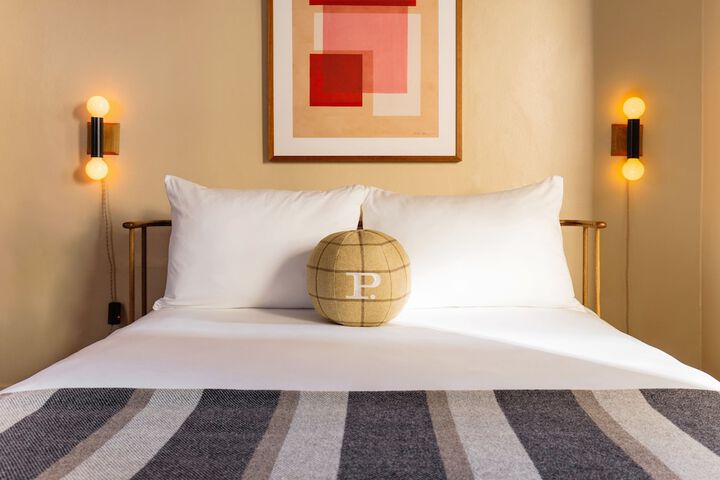 Room 20 of 53