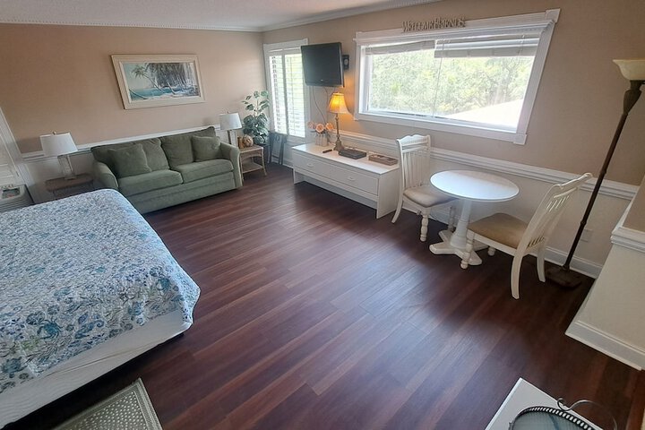 Room 150 of 159