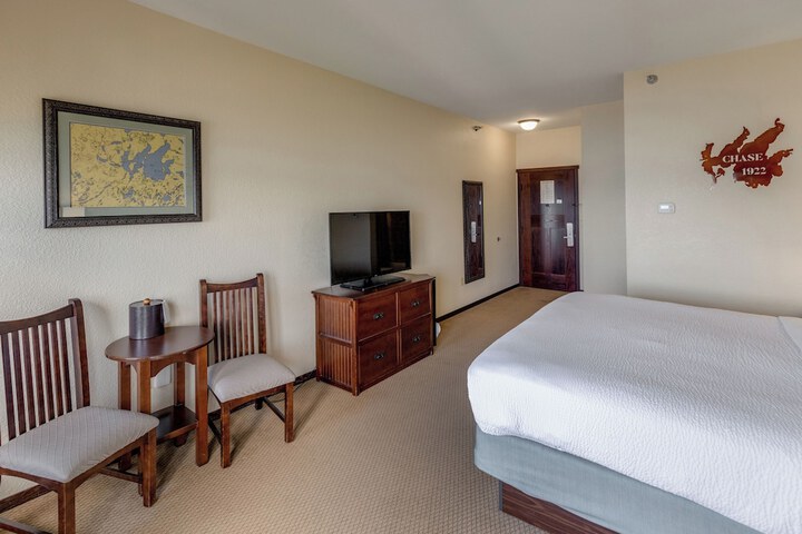 Room 70 of 250
