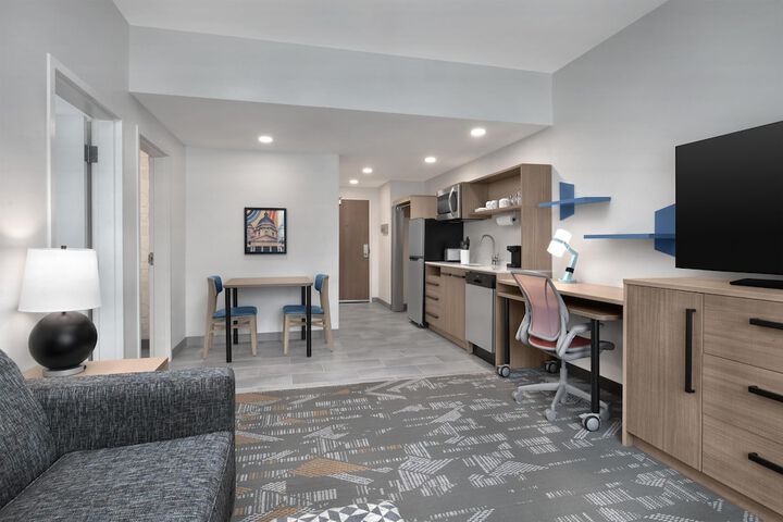 Home2 Suites by Hilton Syracuse Liverpool Airport Area