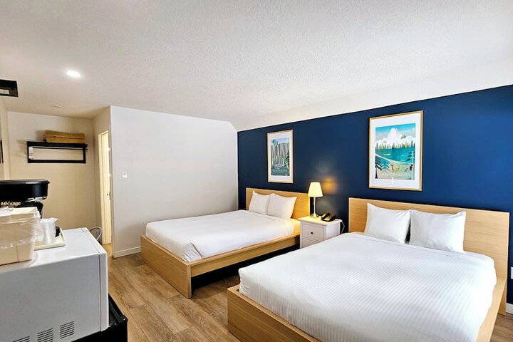 Cloud 9 Inn