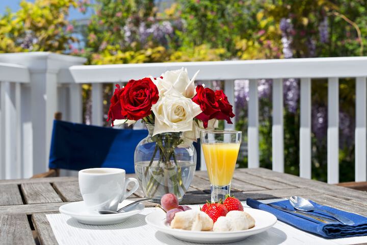 Breakfast/Coffee Service 70 of 80