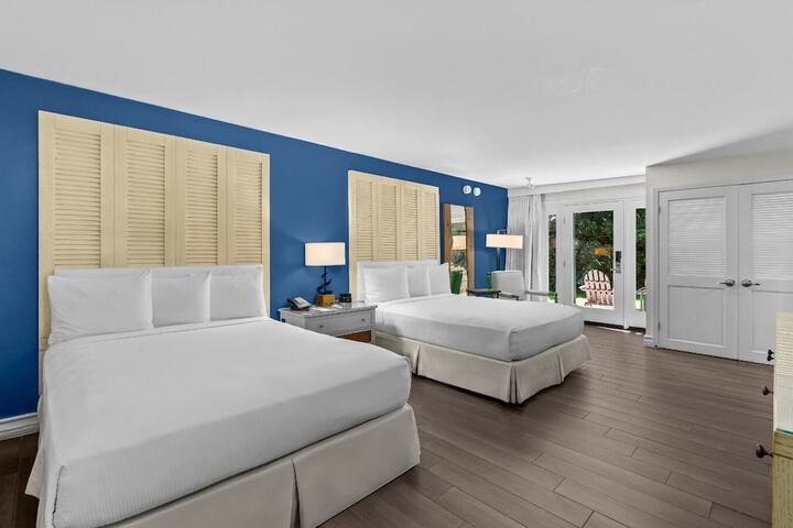 Paradise Point Resort & Spa