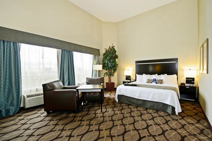 Room 11 of 31