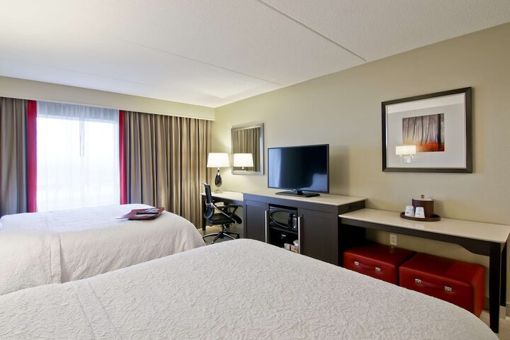 Room 14 of 48