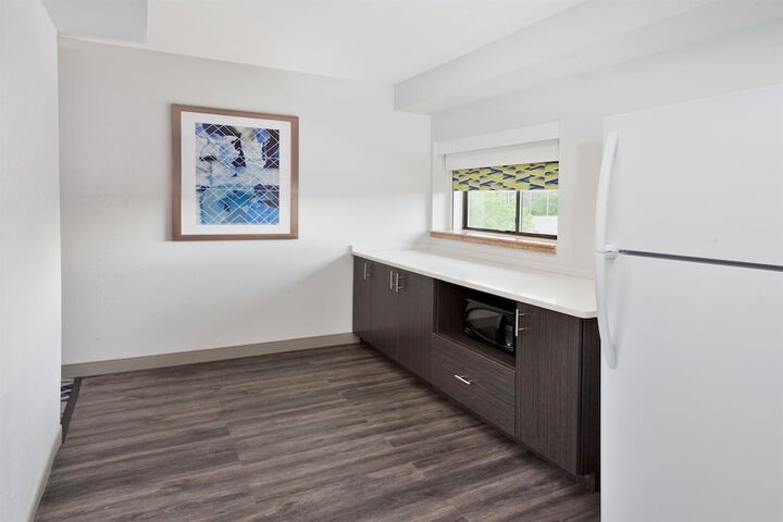 Room 16 of 31