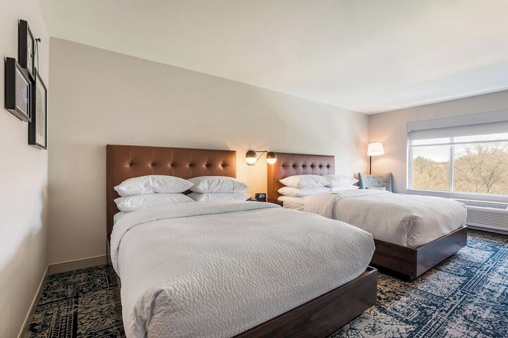 Room 21 of 48