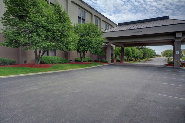 Hampton Inn by Hilton Indianapolis-South