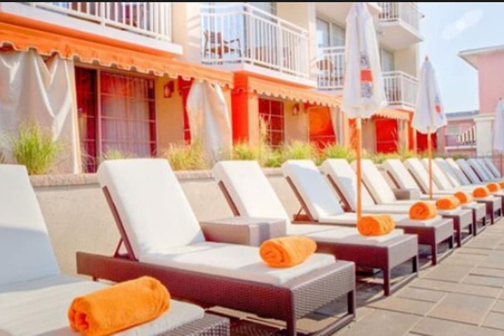Sundeck 39 of 39