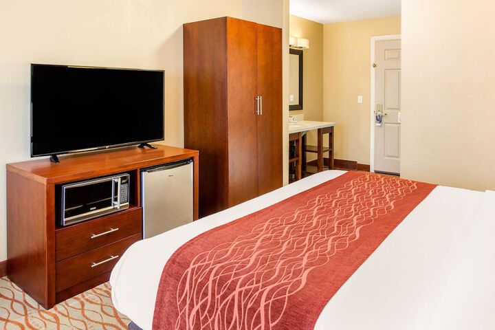 Room 56 of 85