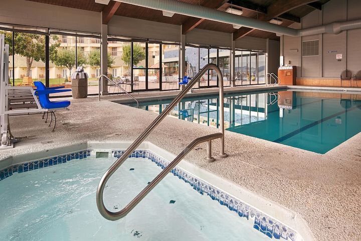 Pool 5 of 67