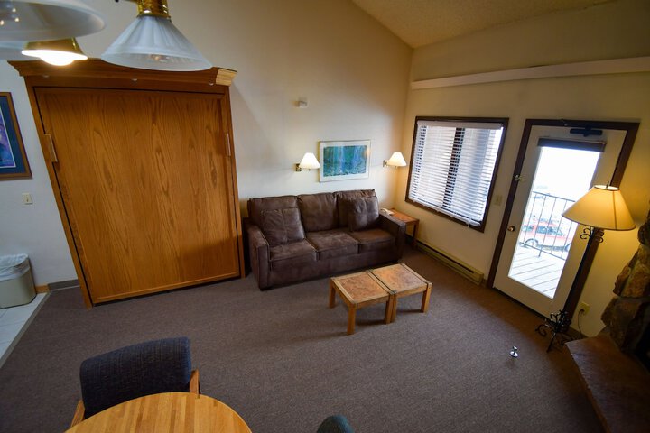 Inn at SilverCreek