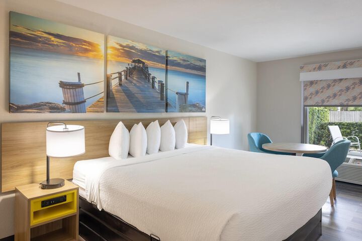 Days Inn by Wyndham Port Charlotte / Punta Gorda
