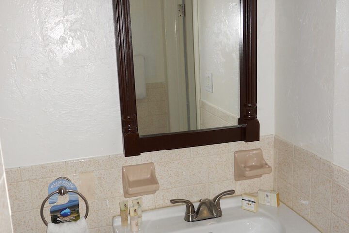 Room 54 of 91