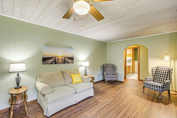 Stay & Play: West Virginia Country Home!