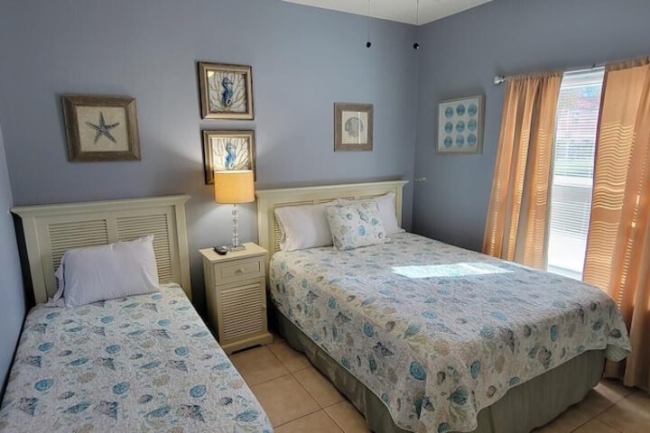 Room 44 of 75
